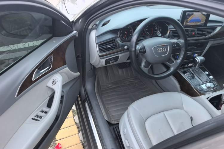 Used Audi A6L 2012 30 FSI Comfort Model Driver Seat