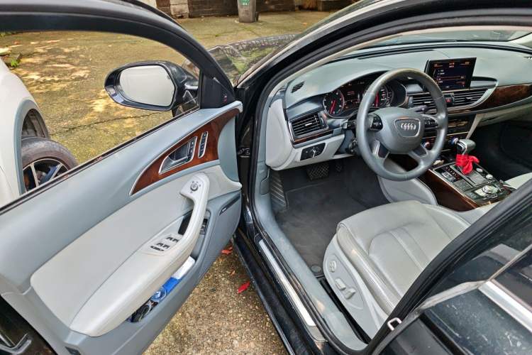 Used Audi A6L 2012 35 FSI Luxury Model Driver Seat