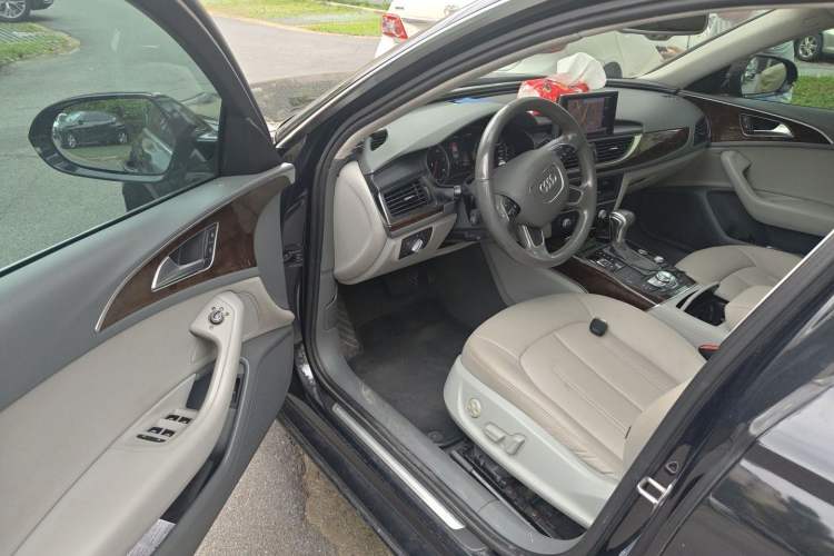 Used Audi A6L 2012 30 FSI Comfort Model Driver Seat
