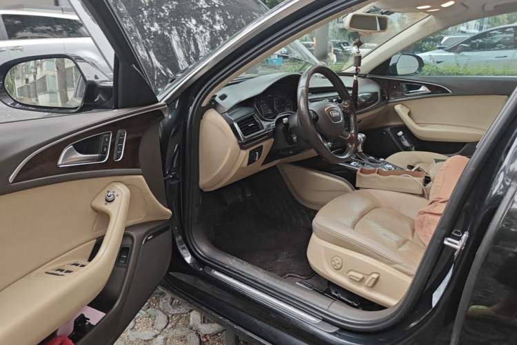 Used Audi A6L 2012 30 FSI Luxury Model Driver Seat