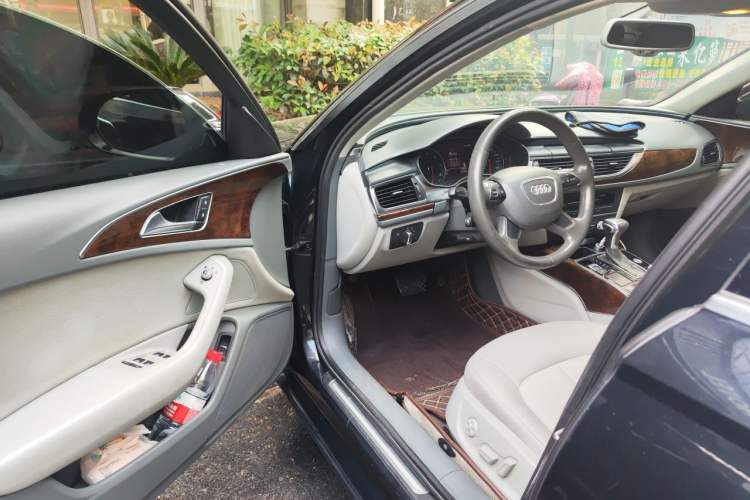Used Audi A6L 2012 30 FSI Comfort Model Driver Seat