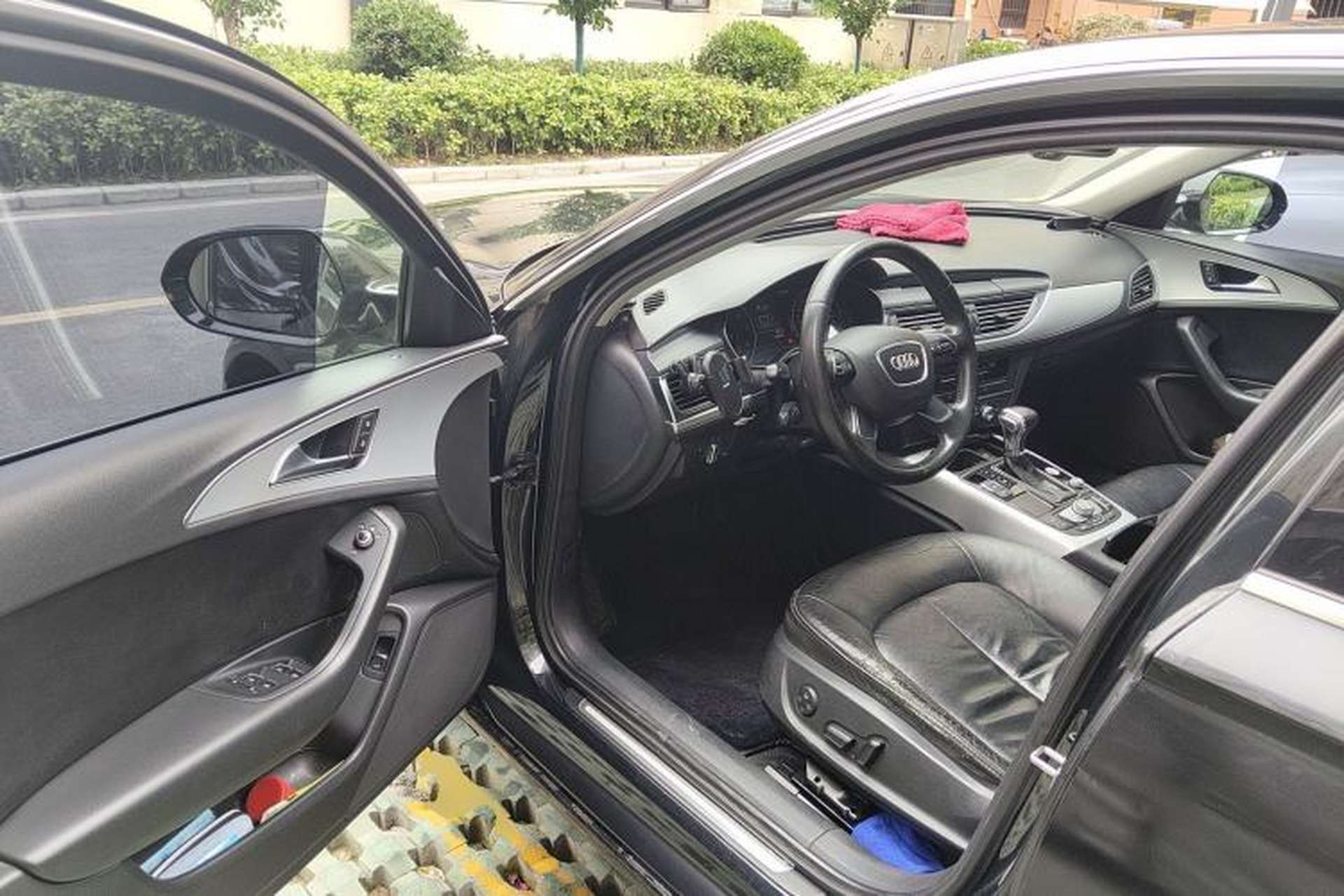 Used Audi A6L 2012 30 FSI Technology Edition Driver Seat
