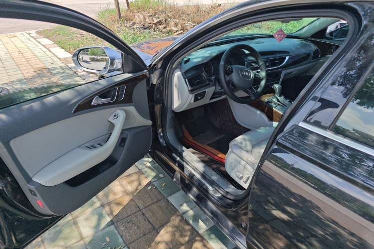 Used Audi A6L 2012 35 FSI Comfort Model Driver Seat