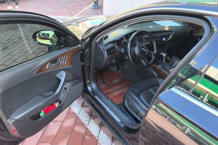 Used Audi A6L 2012 30 FSI Luxury Model Driver Seat