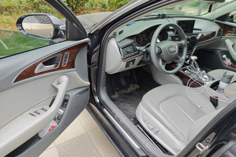 Used Audi A6L 2012 30 FSI Luxury Model Driver Seat