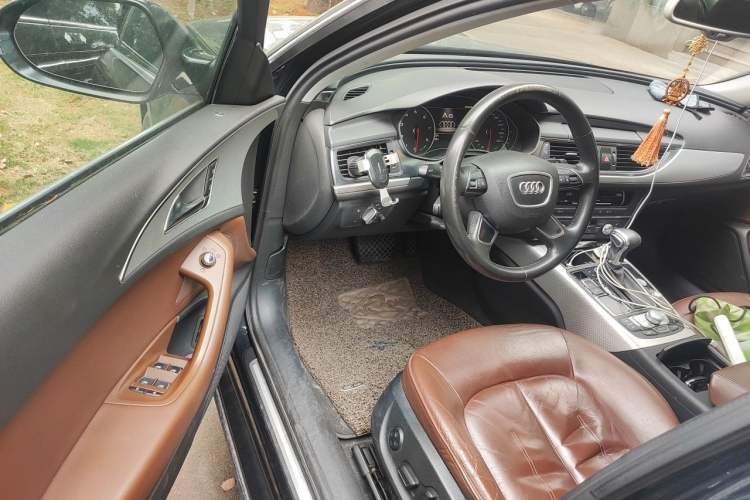 Used Audi A6L 2012 30 FSI Comfort Model Driver Seat