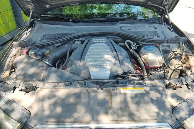 Used Audi A6L 2012 30 FSI Comfort Model Engine Bay