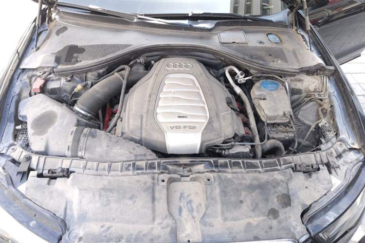 Used Audi A6L 2012 30 FSI Comfort Model Engine Bay