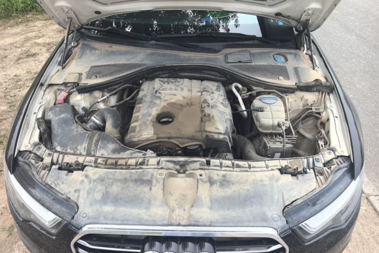 Used Audi A6L 2012 TFSI Standard Model Engine Bay