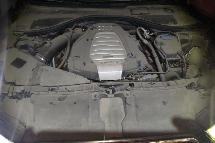 Used Audi A6L 2012 30 FSI Luxury Model Engine Bay