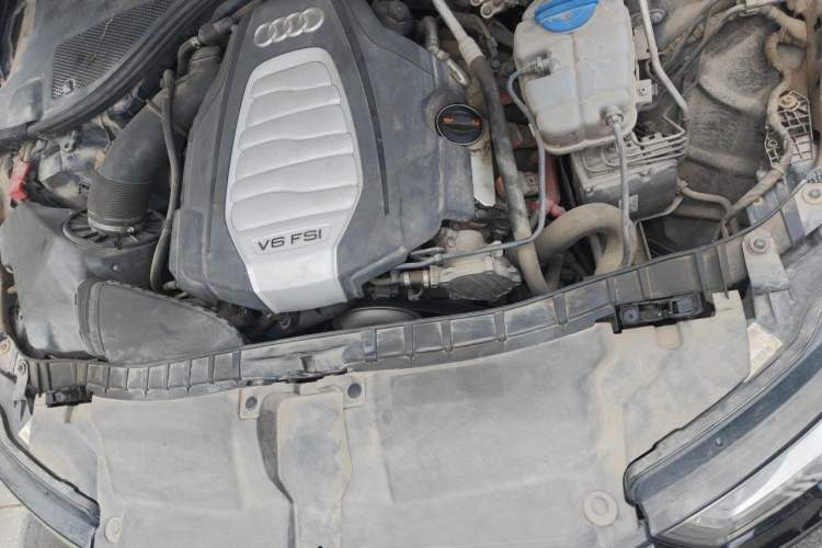 Used Audi A6L 2012 30 FSI Technology Edition Engine Bay