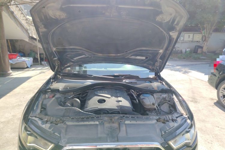 Used Audi A6L 2012 TFSI Standard Model Engine Bay