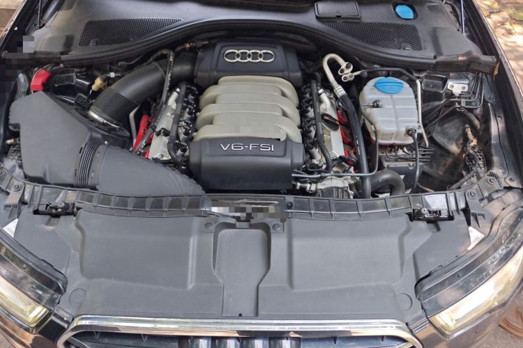 Used Audi A6L 2012 35 FSI Comfort Model Engine Bay