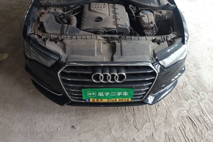 Used Audi A6L 2012 TFSI Standard Model Engine Bay