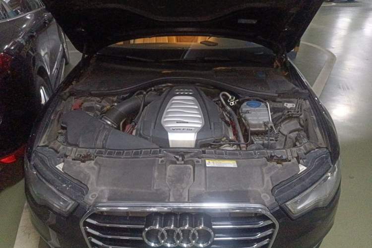 Used Audi A6L 2012 30 FSI Comfort Model Engine Bay