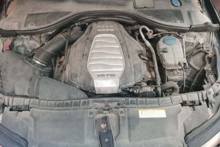 Used Audi A6L 2012 30 FSI Luxury Model Engine Bay