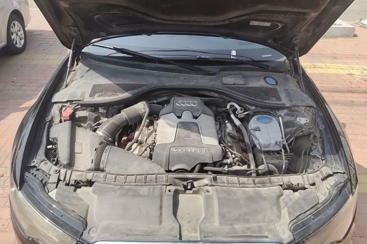 Used Audi A6L 2012 50 TFSI quattro Luxury Model Engine Bay