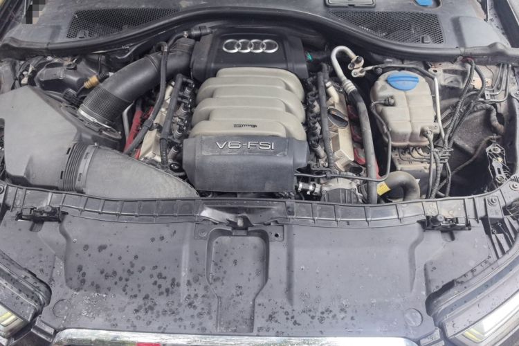 Used Audi A6L 2012 35 FSI Luxury Model Engine Bay