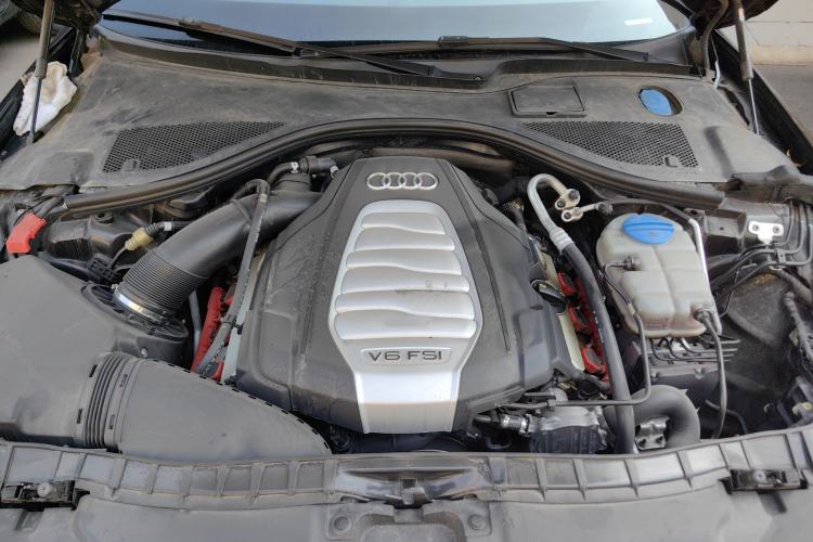Used Audi A6L 2012 30 FSI Technology Edition Engine Bay
