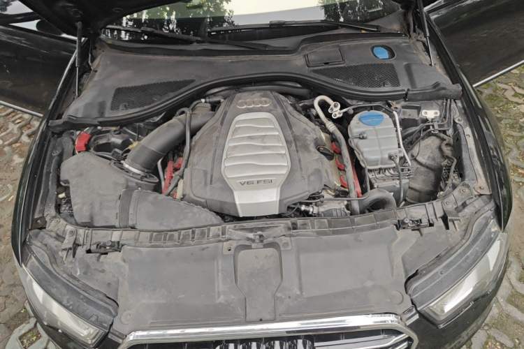 Used Audi A6L 2012 30 FSI Luxury Model Engine Bay