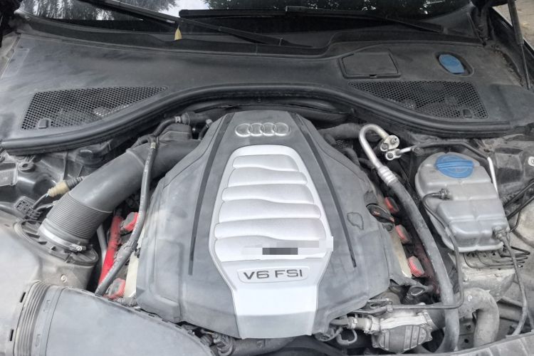 Used Audi A6L 2012 30 FSI Comfort Model Engine Bay