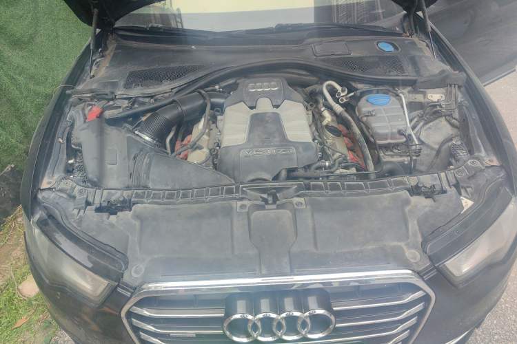 Used Audi A6L 2012 50 TFSI quattro Luxury Model Engine Bay