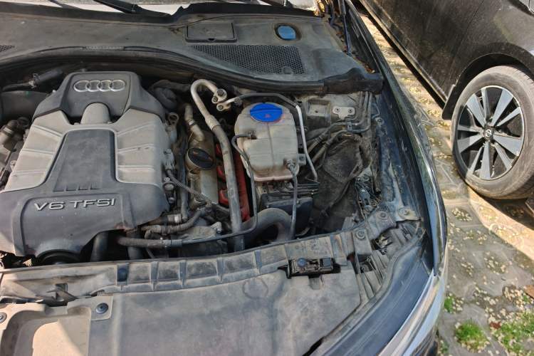 Used Audi A6L 2012 50 TFSI quattro Luxury Model Engine Bay Left