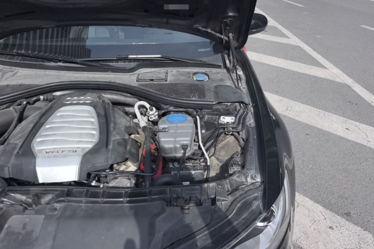 Used Audi A6L 2012 30 FSI Luxury Model Engine Bay Left