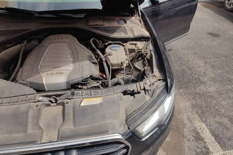 Used Audi A6L 2012 30 FSI Luxury Model Engine Bay Left