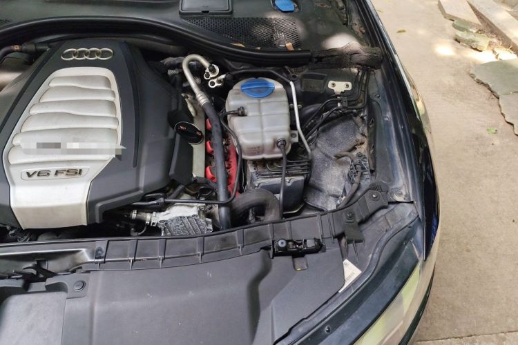 Used Audi A6L 2012 30 FSI Comfort Model Engine Bay Left