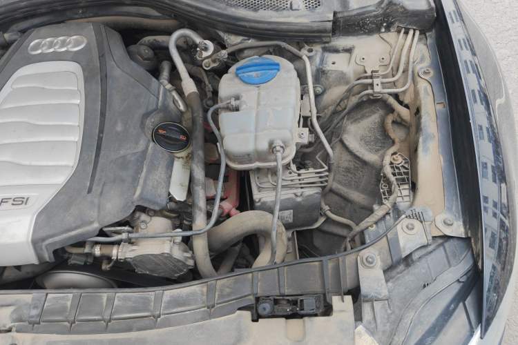 Used Audi A6L 2012 30 FSI Technology Edition Engine Bay Left