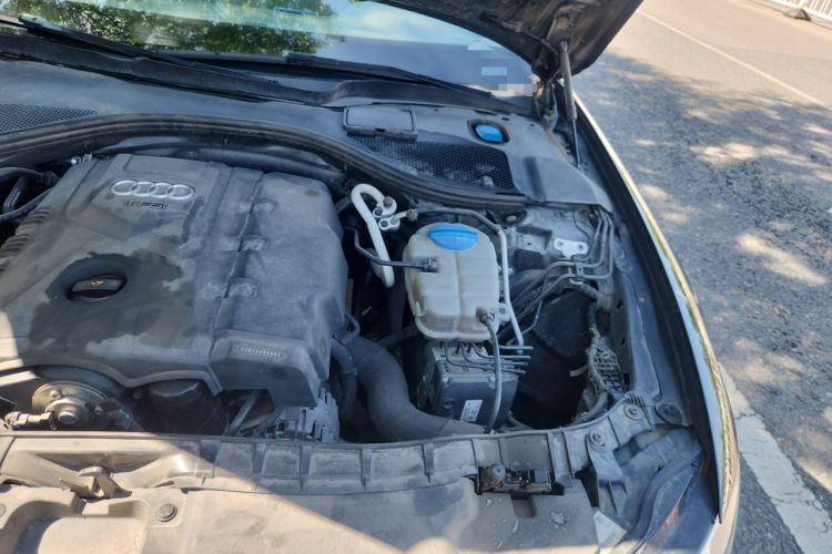 Used Audi A6L 2012 TFSI Standard Model Engine Bay Left