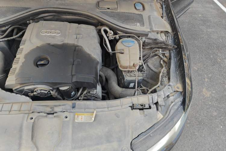 Used Audi A6L 2012 TFSI Standard Model Engine Bay Left