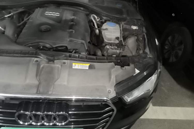 Used Audi A6L 2012 TFSI Standard Model Engine Bay Left