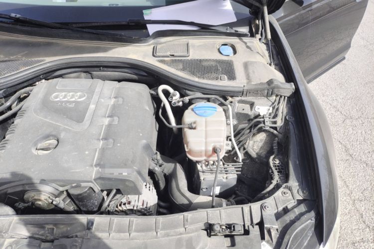 Used Audi A6L 2012 TFSI Standard Model Engine Bay Left