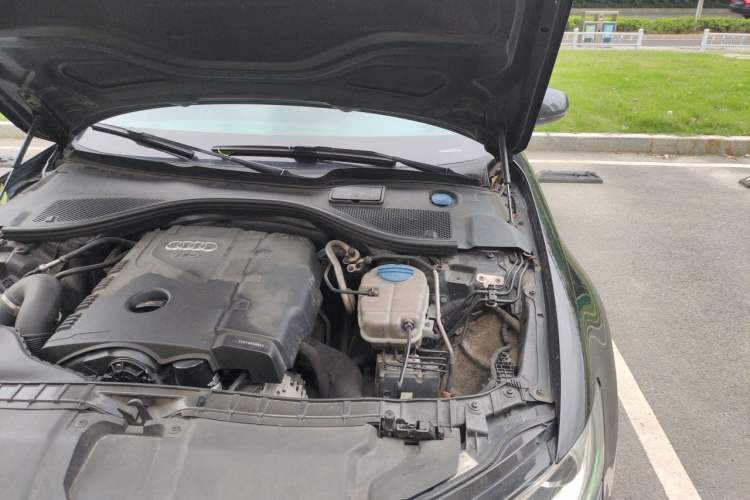 Used Audi A6L 2012 TFSI Standard Model Engine Bay Left