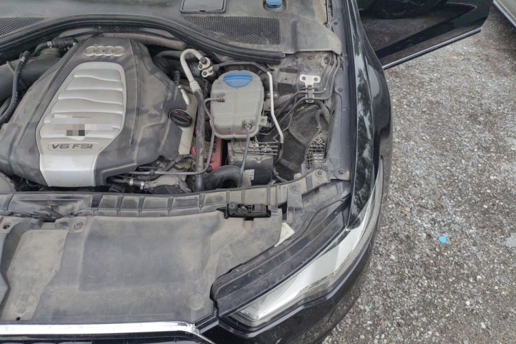 Used Audi A6L 2012 30 FSI Technology Edition Engine Bay Left