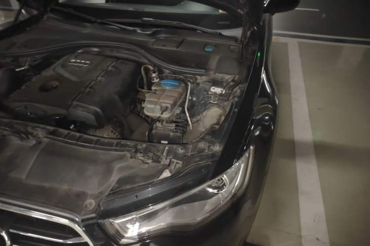 Used Audi A6L 2012 TFSI Standard Model Engine Bay Left