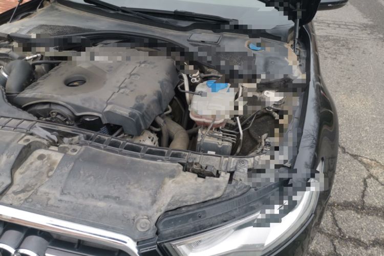 Used Audi A6L 2012 TFSI Standard Model Engine Bay Left