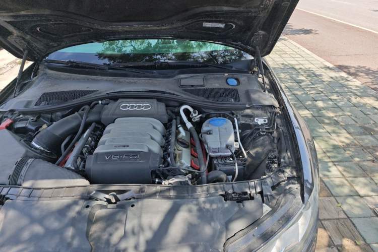 Used Audi A6L 2012 35 FSI Comfort Model Engine Bay Left