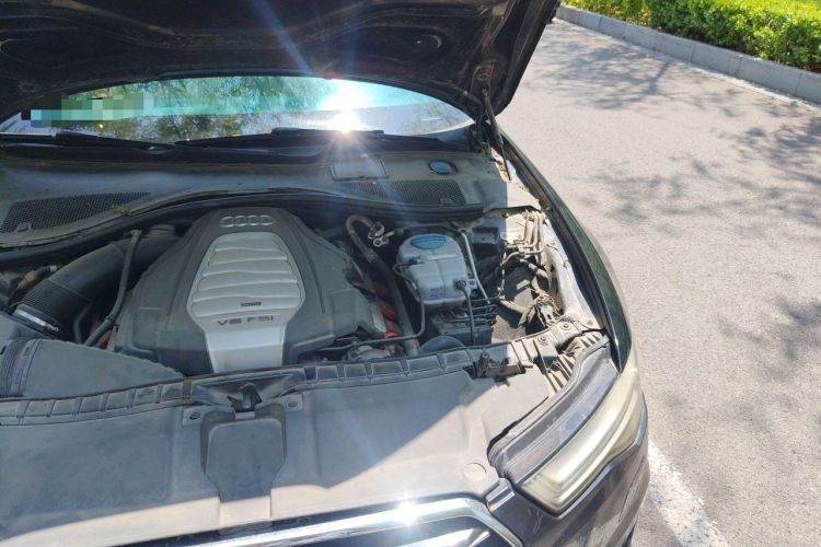 Used Audi A6L 2012 30 FSI Comfort Model Engine Bay Left