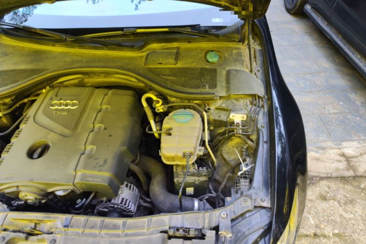 Used Audi A6L 2012 TFSI Standard Model Engine Bay Left