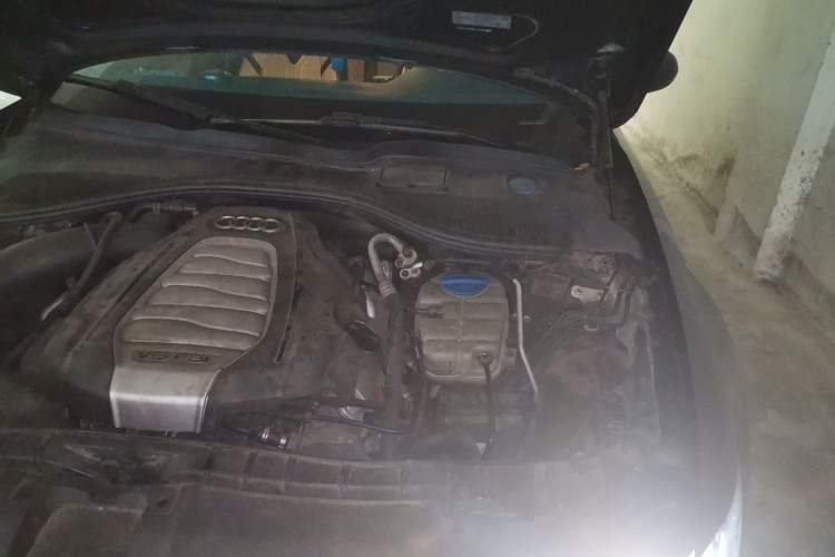 Used Audi A6L 2012 30 FSI Comfort Model Engine Bay Left