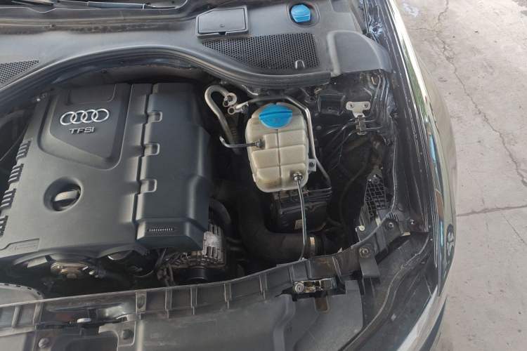 Used Audi A6L 2012 TFSI Standard Model Engine Bay Left