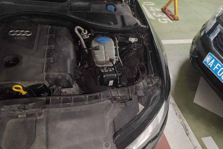 Used Audi A6L 2012 TFSI Standard Model Engine Bay Left