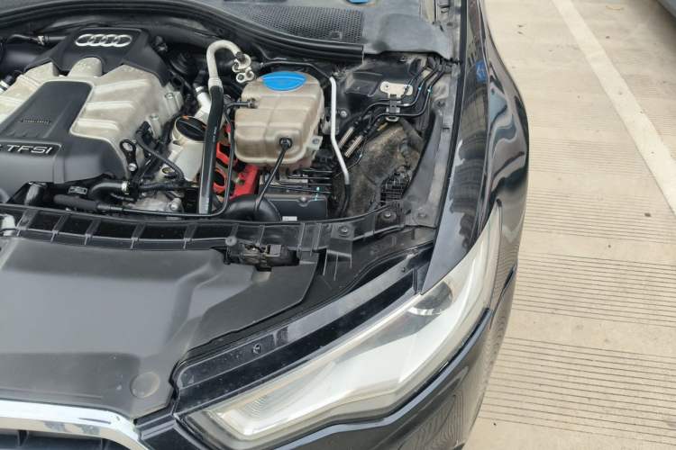 Used Audi A6L 2012 50 TFSI quattro Luxury Model Engine Bay Left