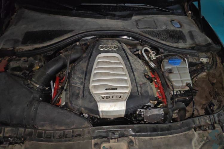 Used Audi A6L 2012 30 FSI Luxury Model Engine Bay