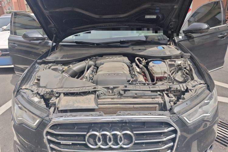 Used Audi A6L 2012 35 FSI quattro Luxury Model Engine Bay