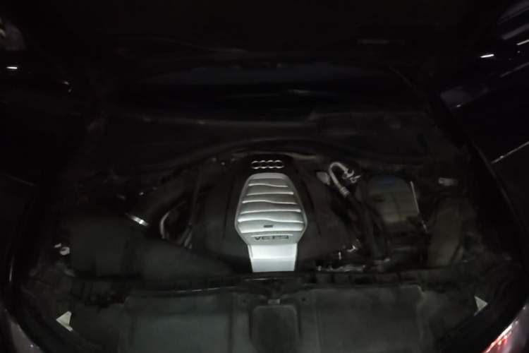 Used Audi A6L 2012 30 FSI Technology Edition Engine Bay