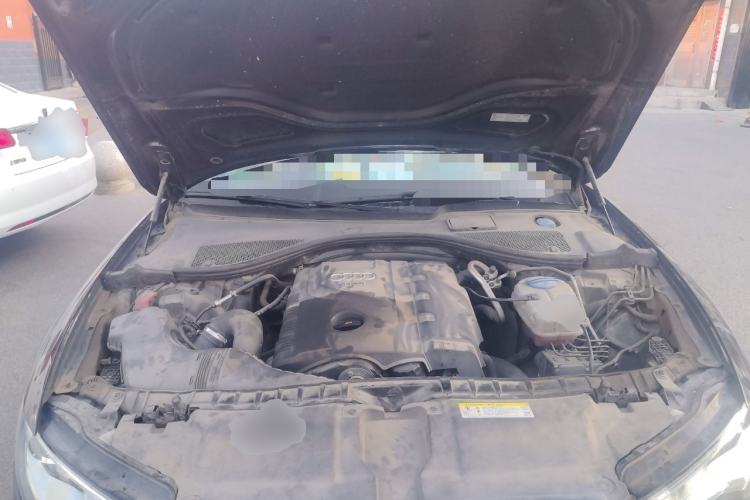 Used Audi A6L 2012 TFSI Standard Model Engine Bay